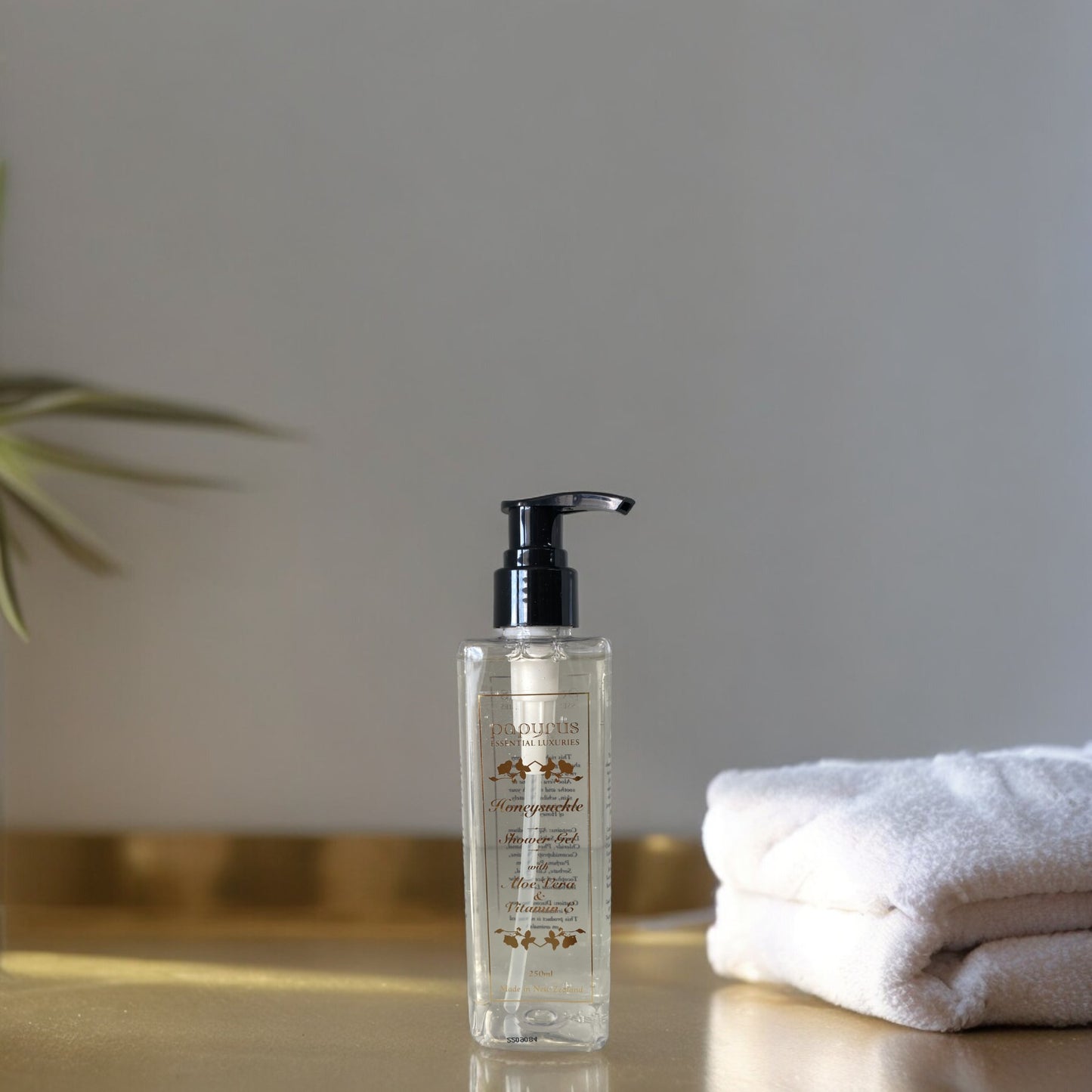 Papyrus Essential Luxuries Shower Gel 250ml