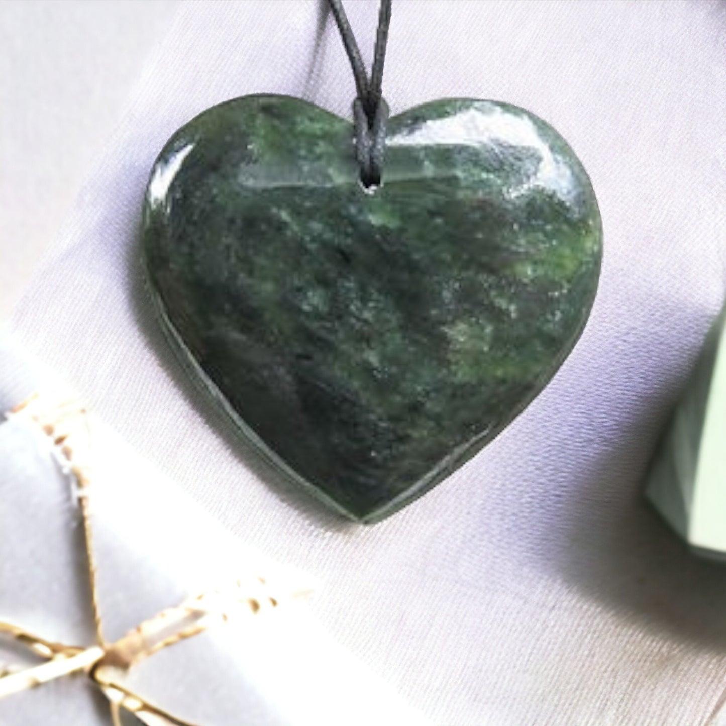 Greenstone Pounamu Heart Pendant