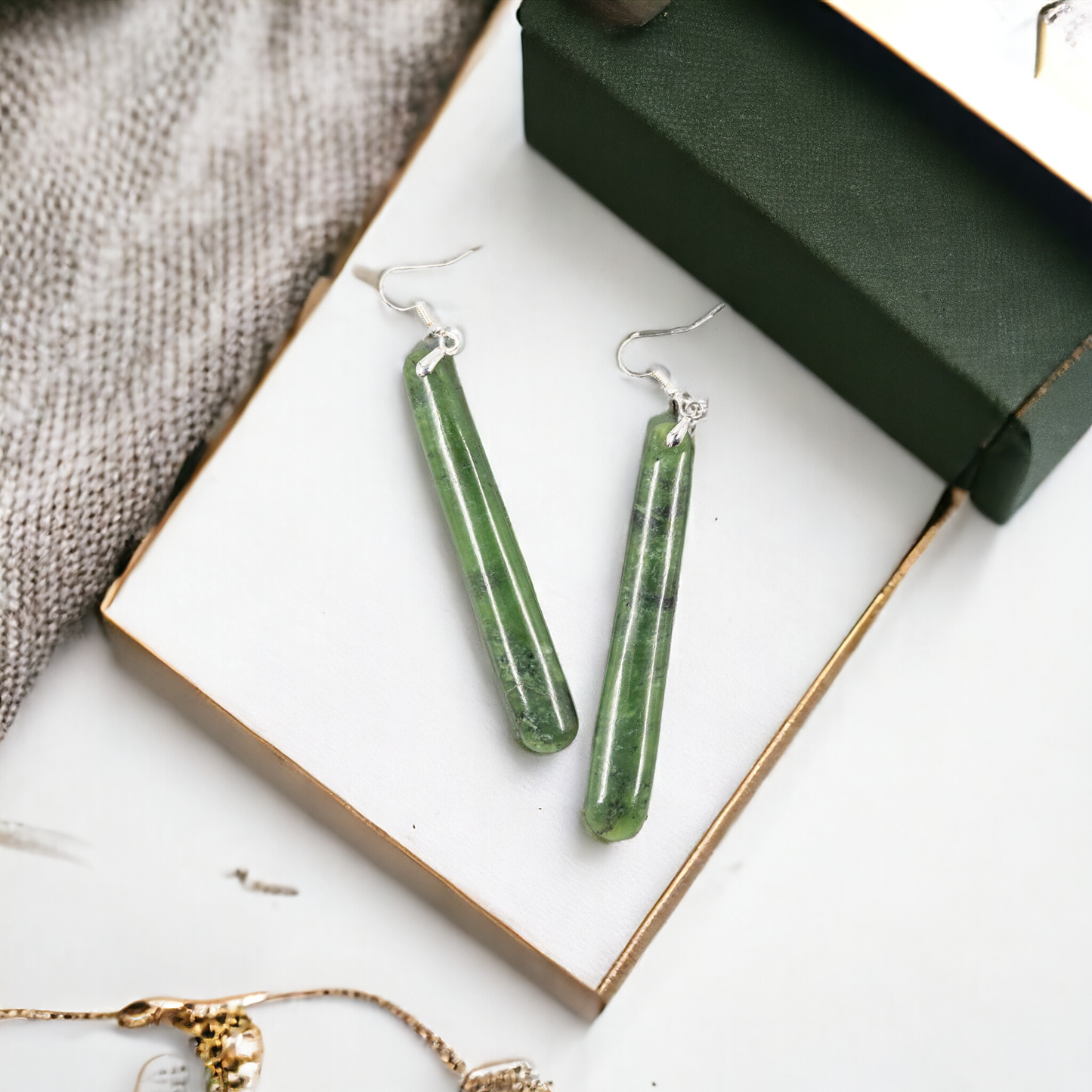 Pounamu / Greenstone Pole Earrings