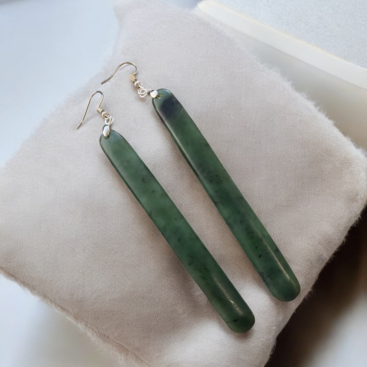 Pounamu / Greenstone Pole Earrings