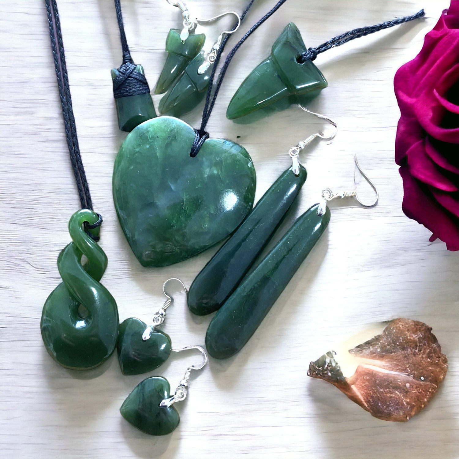 Greenstone/Pounamu Pendants & Earrings