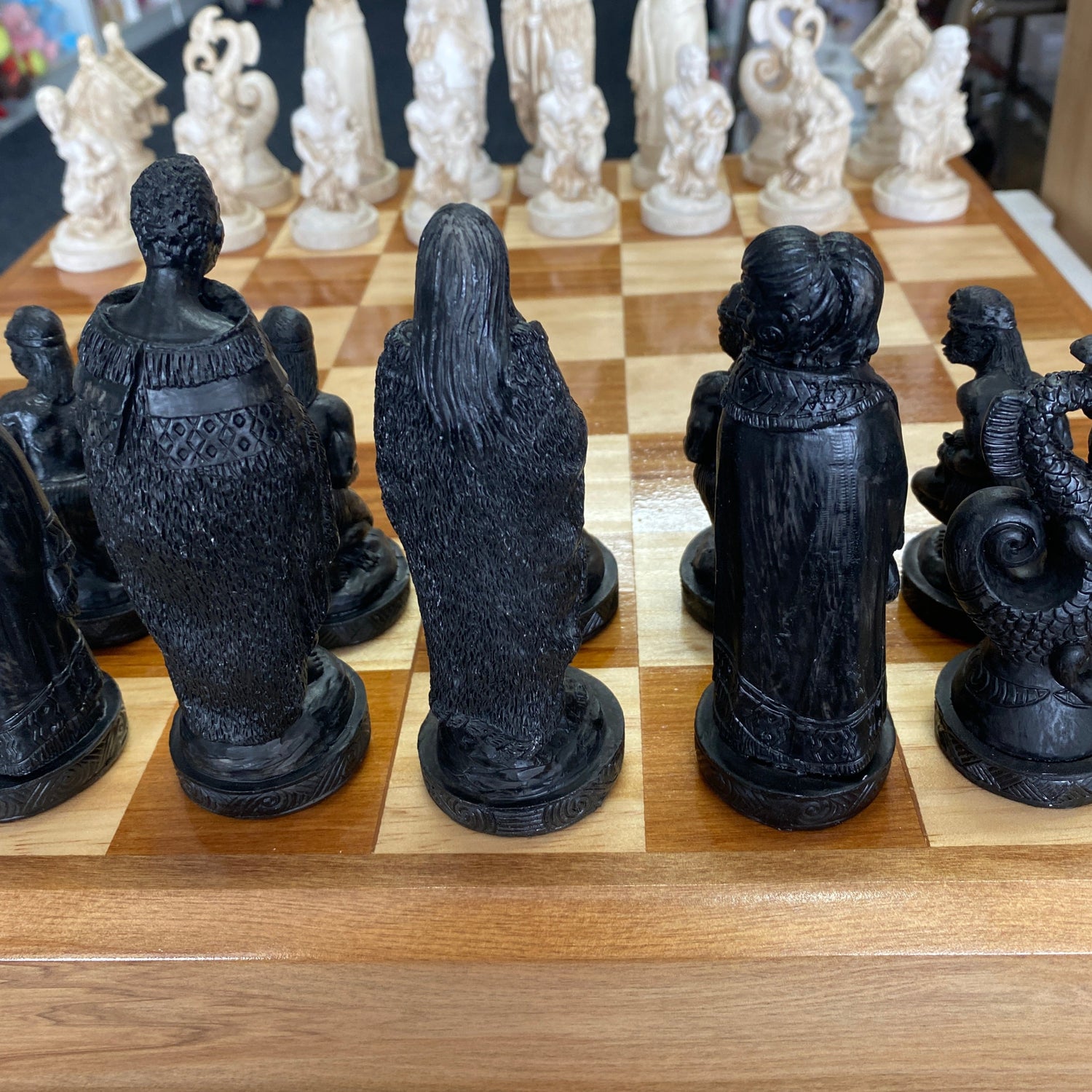 Maori Chess Board