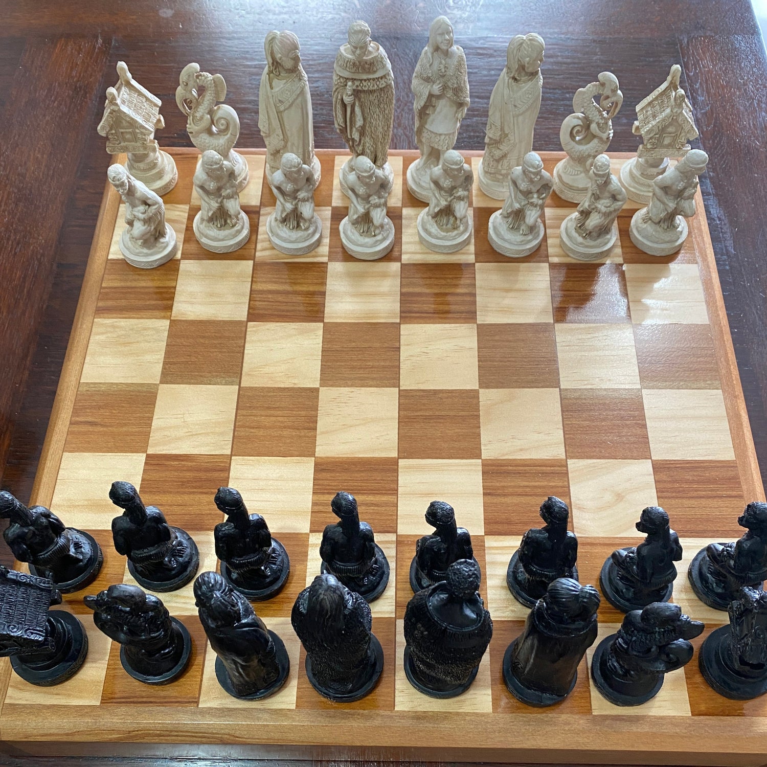 Maori Chess Board