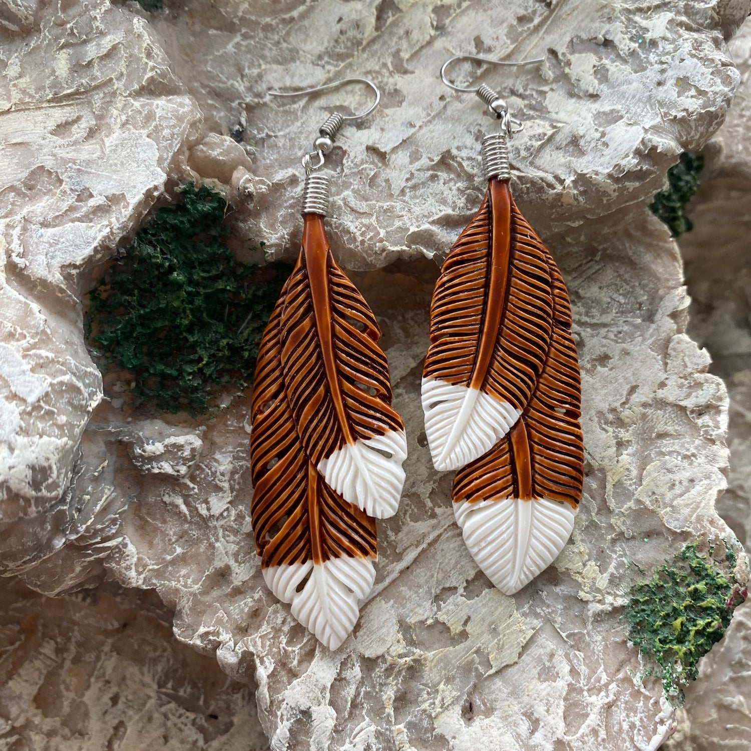 Bone Huia Feather Earrings - Brow