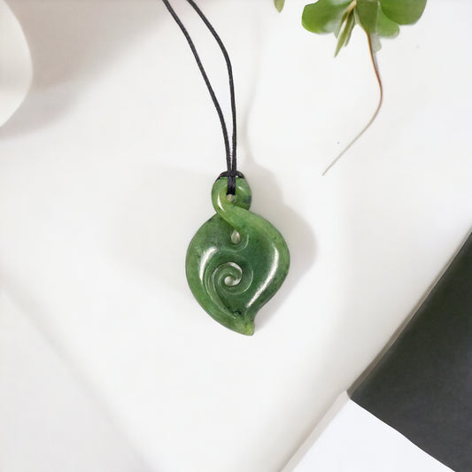 Greenstone / Pounamu Koru-Pikorua Pendant