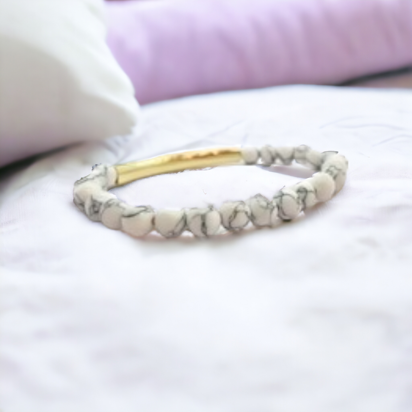 Little Taonga Gemstone Bracelet White Howlite  – Mana Wahine