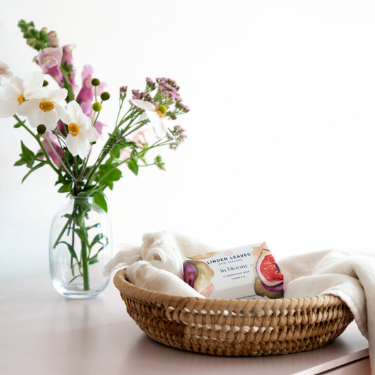 Linden Leaves Amber Fig Cleansing Bar